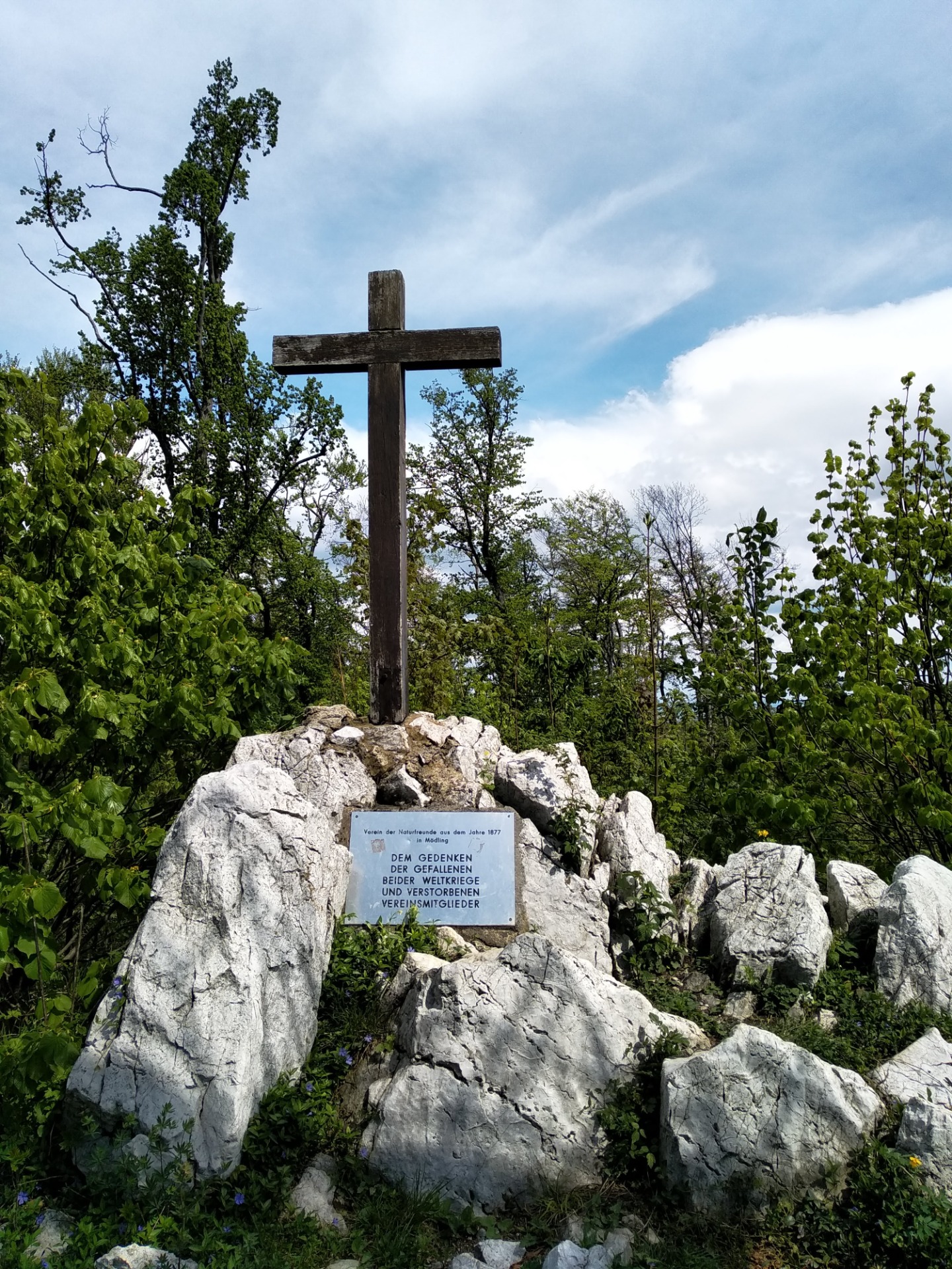 Emlékmű__________Fotó: Tarcsi Ildikó ©